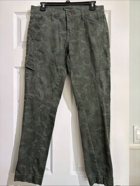 Women’s Olive Camo Cargo Pants